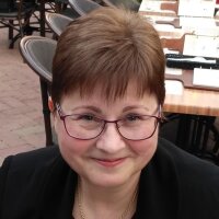 Dr. habil. Gambár Katalin Mária