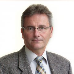 Dr. Kovács Róbert Sándor