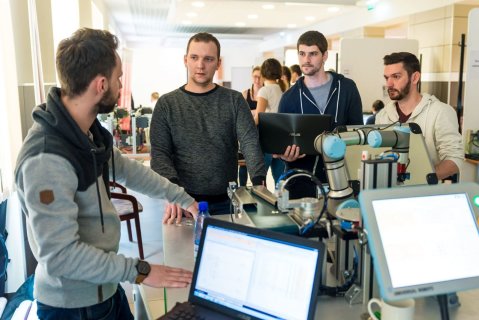 Az Óbudai Egyetem rendezi a negyedszázados jubileumi PLC versenyt